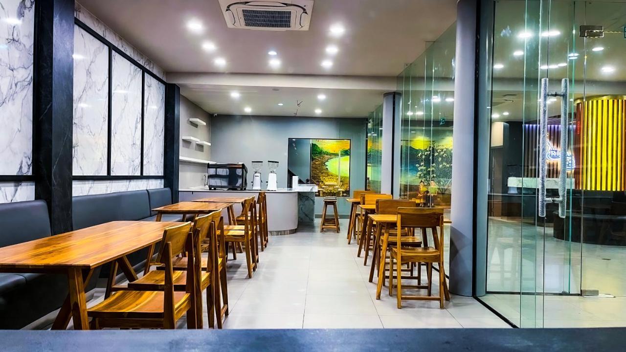 The Riva Vientiane Hotel Екстериор снимка
