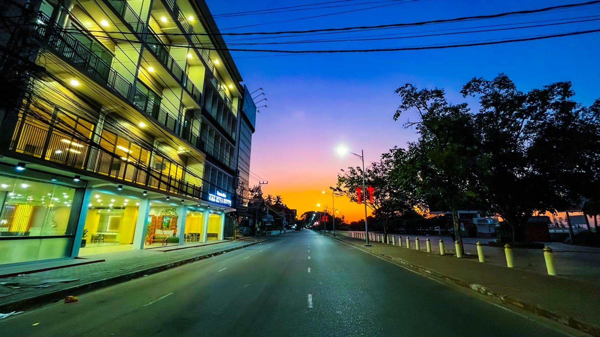 The Riva Vientiane Hotel Екстериор снимка