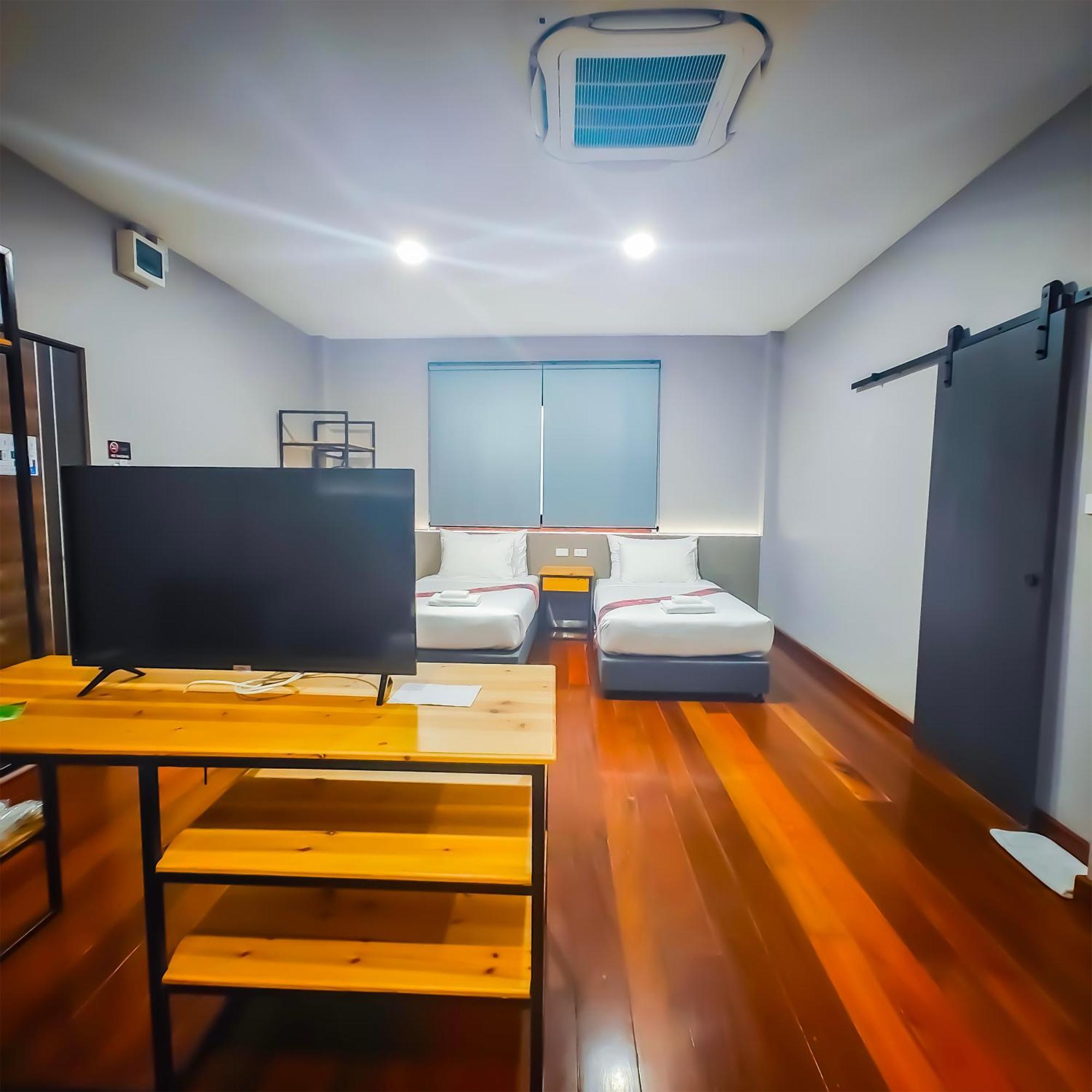 The Riva Vientiane Hotel Екстериор снимка