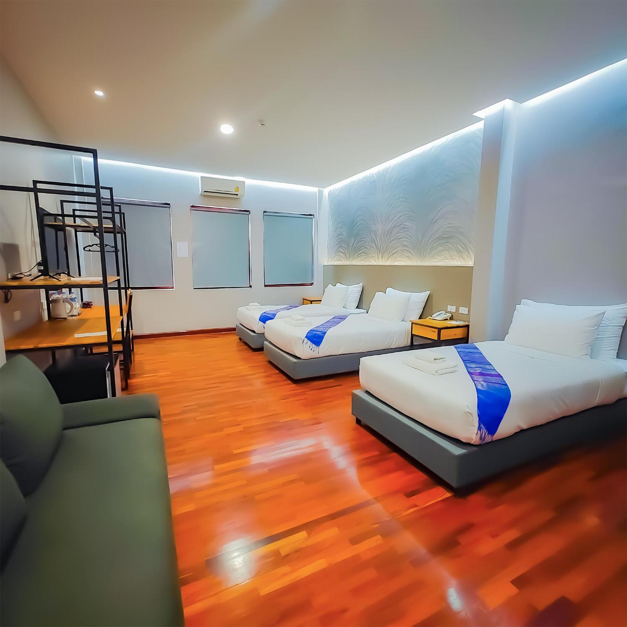 The Riva Vientiane Hotel Екстериор снимка